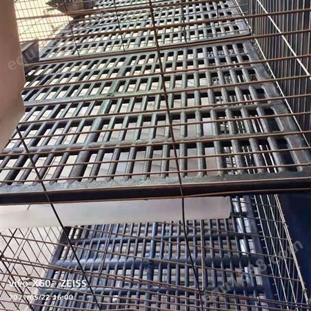 养殖笼具 镀锌兔子笼规格可定 商品兔笼厂家供应