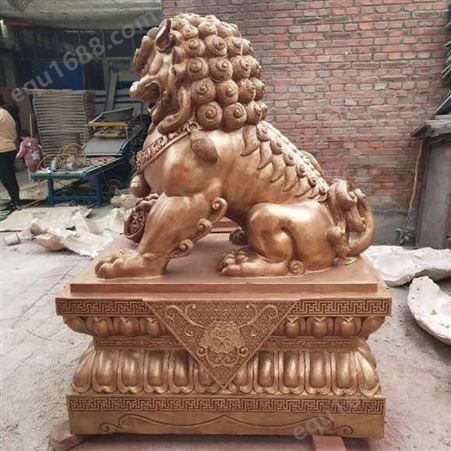 供应铸铜狮子雕塑 门口铜雕狮子 大型户外狮子铜像定做