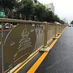 道路中间护栏定制 塑料道路隔离护栏 市政道路护栏生产商