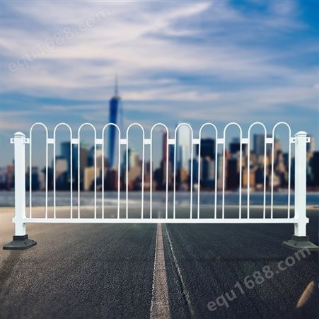 市政道路护栏隔离栏马路交通围栏户外公路防撞栏杆室外防护栏栅栏